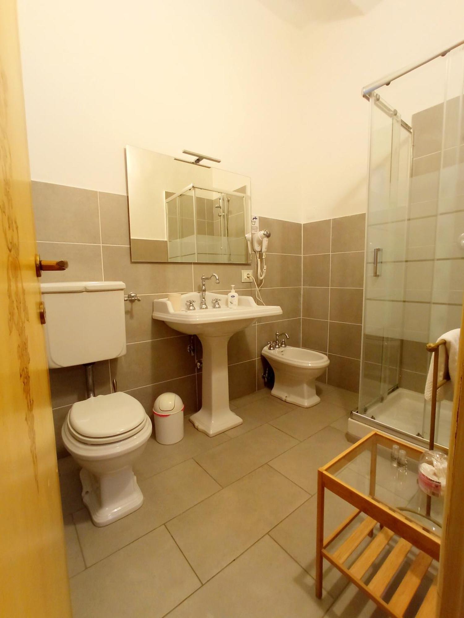 Residence Amalia Guelfa Firenze Eksteriør billede